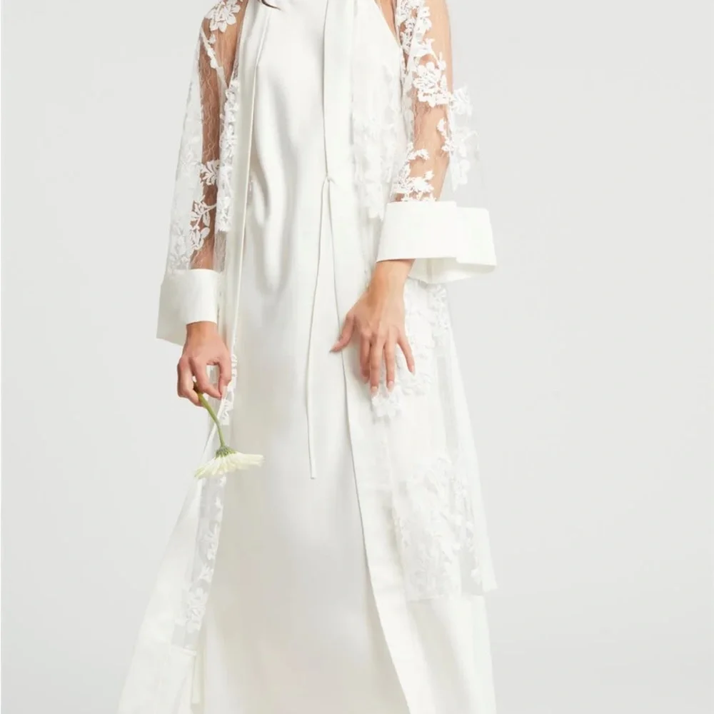 Bridal Robe - Picture 4 of 8